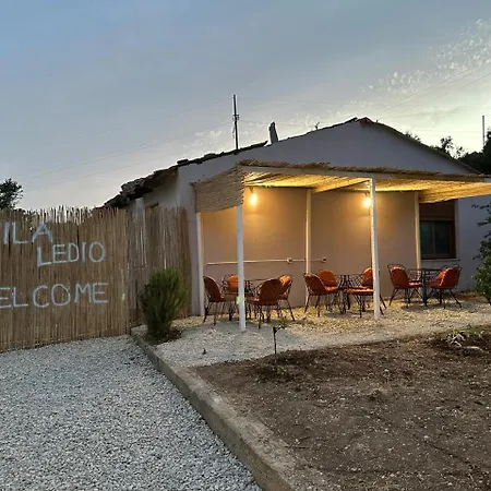 Ledio Apartment *